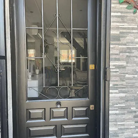 Prachtig Gemoderniseerde Woning Op 250 Meter Het * Santa Pola